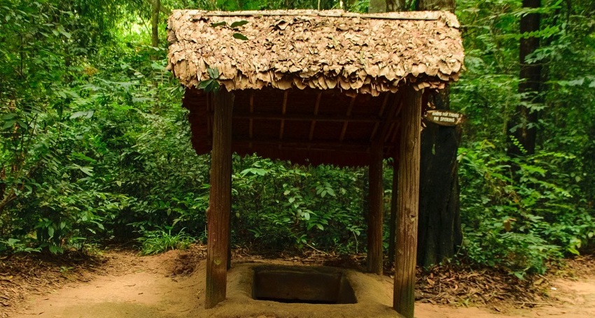 Cu Chi Tunnels